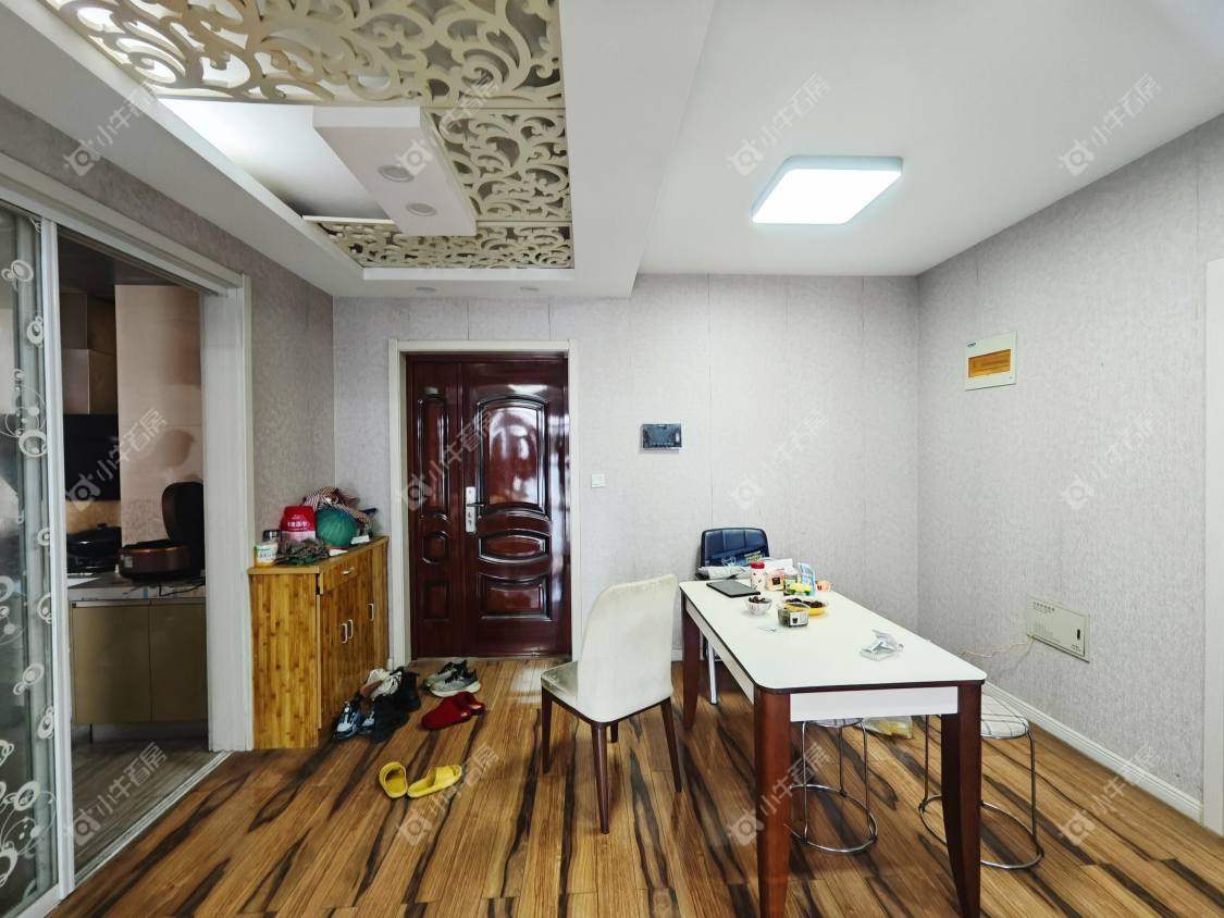 镇江金鼎城市花园在售二手房源室内图_小牛看房