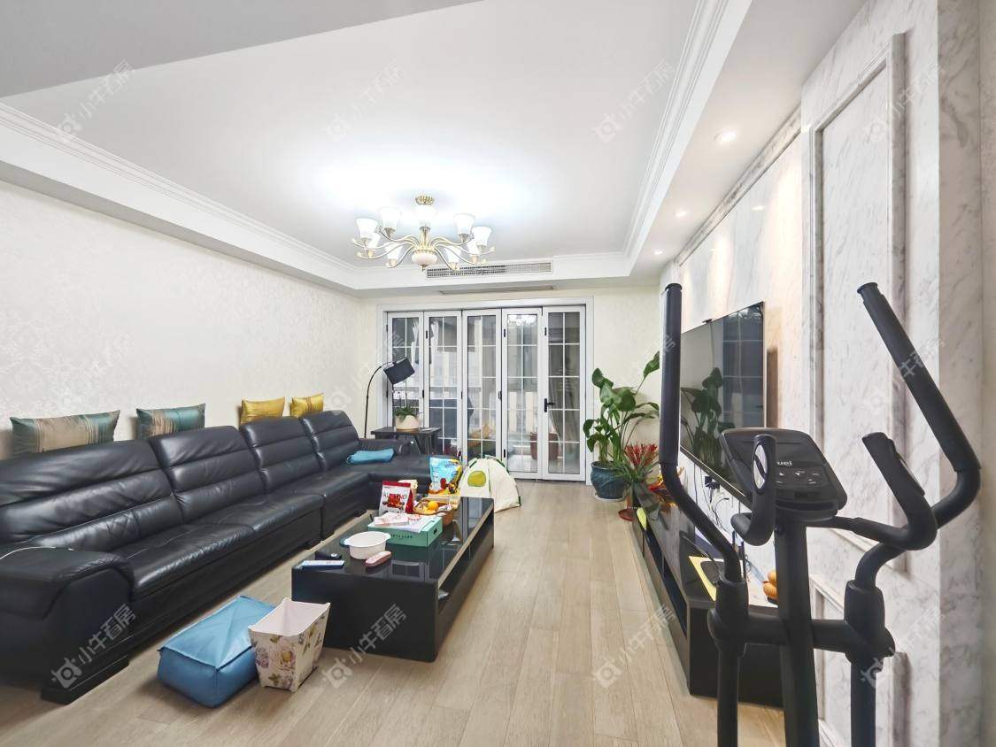 镇江荣城国际（藏龙御景）在售二手房源室内图_小牛看房