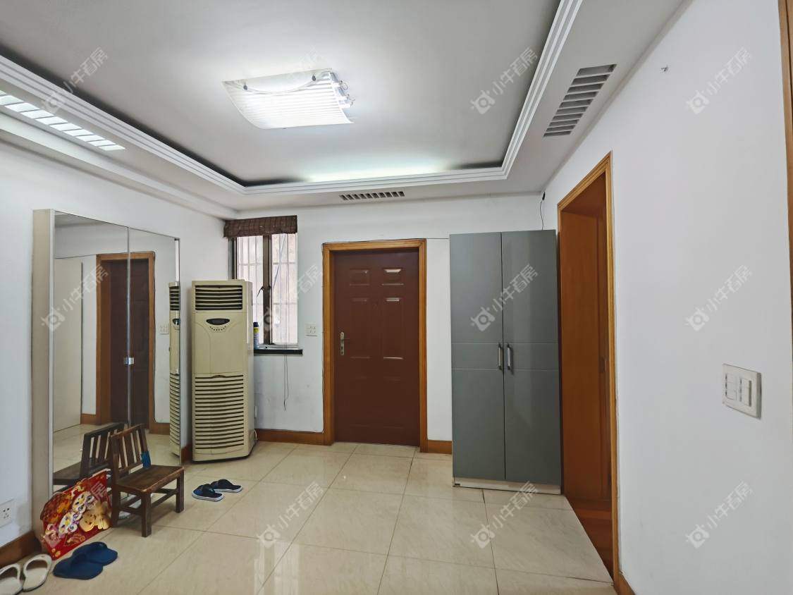 镇江小定船在售二手房源室内图_小牛看房