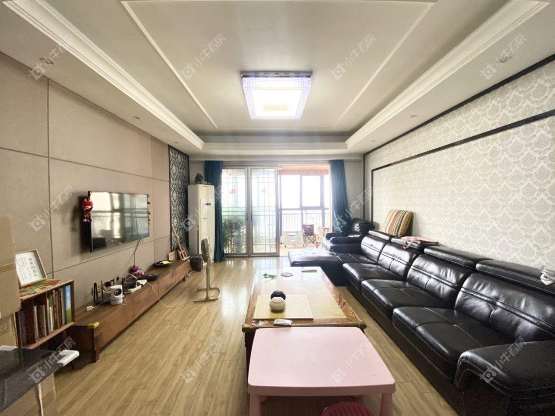 镇江碧桂园在售二手房源室内图_小牛看房