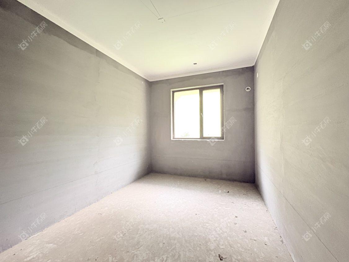 镇江凤凰郡在售二手房源室内图_小牛看房