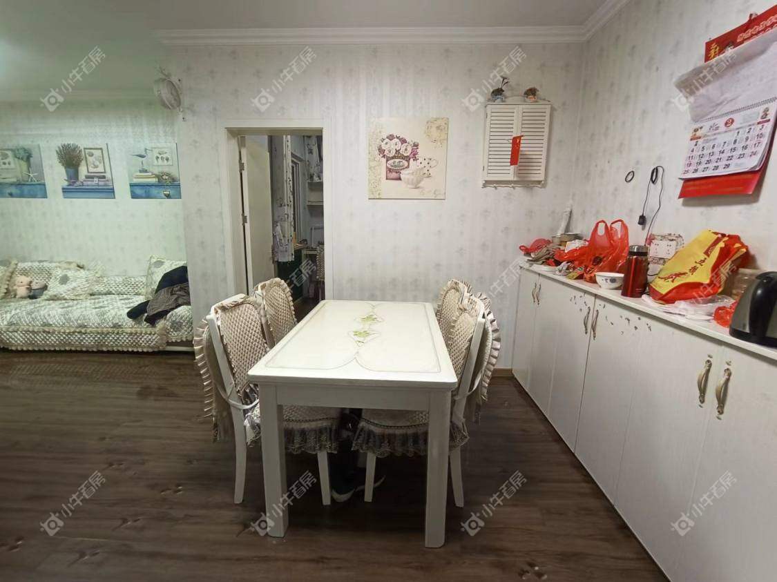 镇江美亚华悦在售二手房源室内图_小牛看房