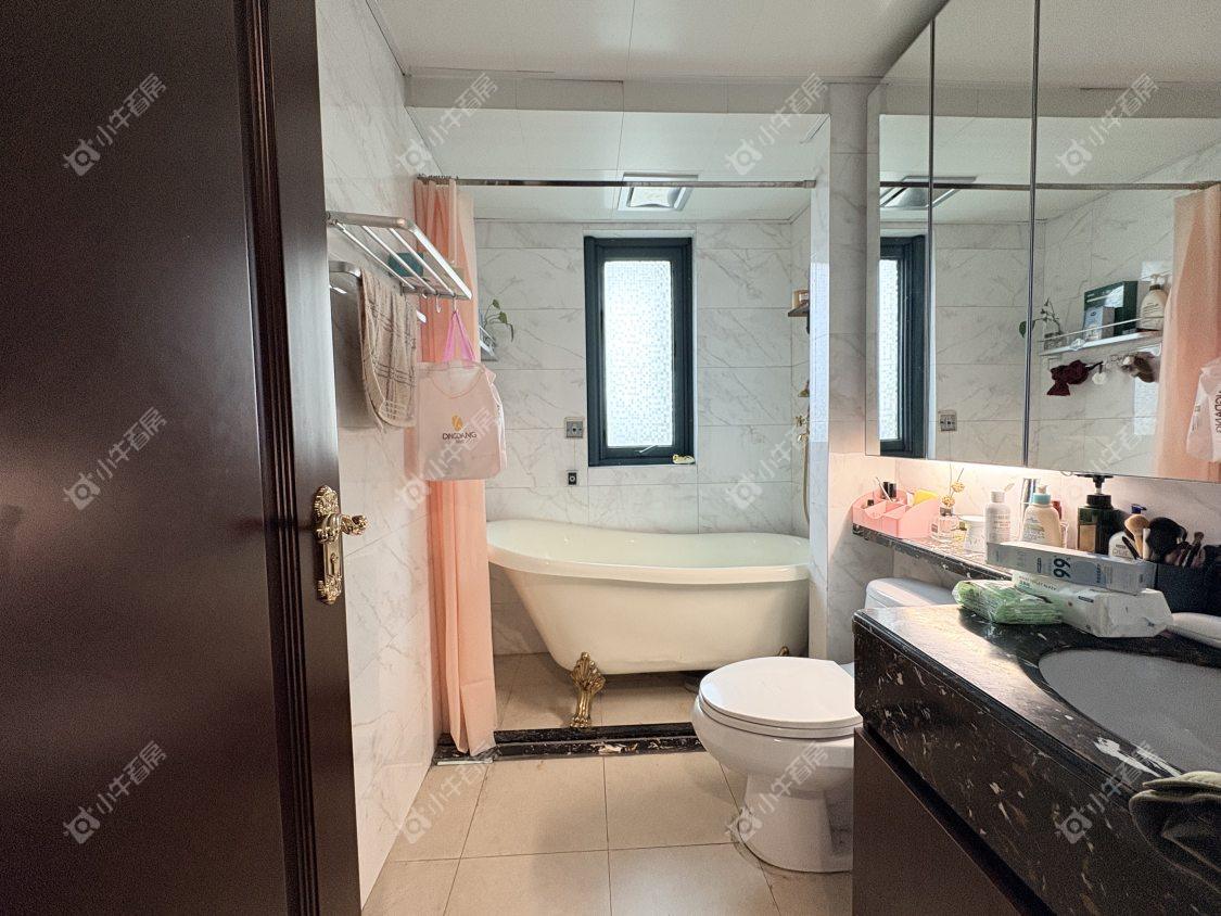 镇江恒大城在售二手房源室内图_小牛看房