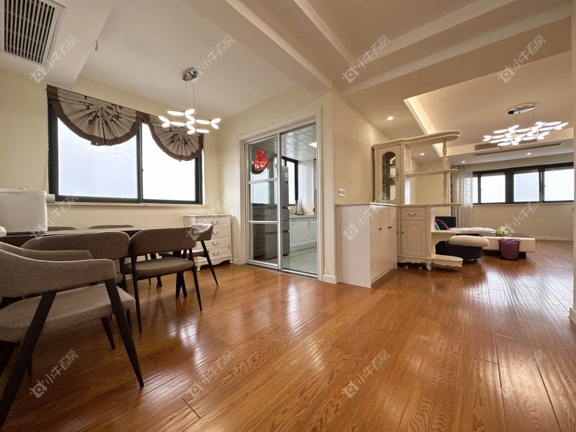 镇江欧洲城在售二手房源_小牛看房