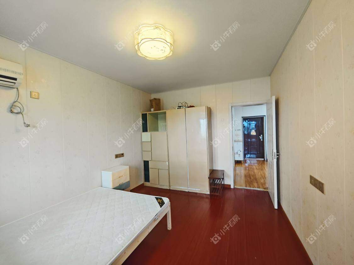 镇江凤凰新村在售二手房源室内图_小牛看房