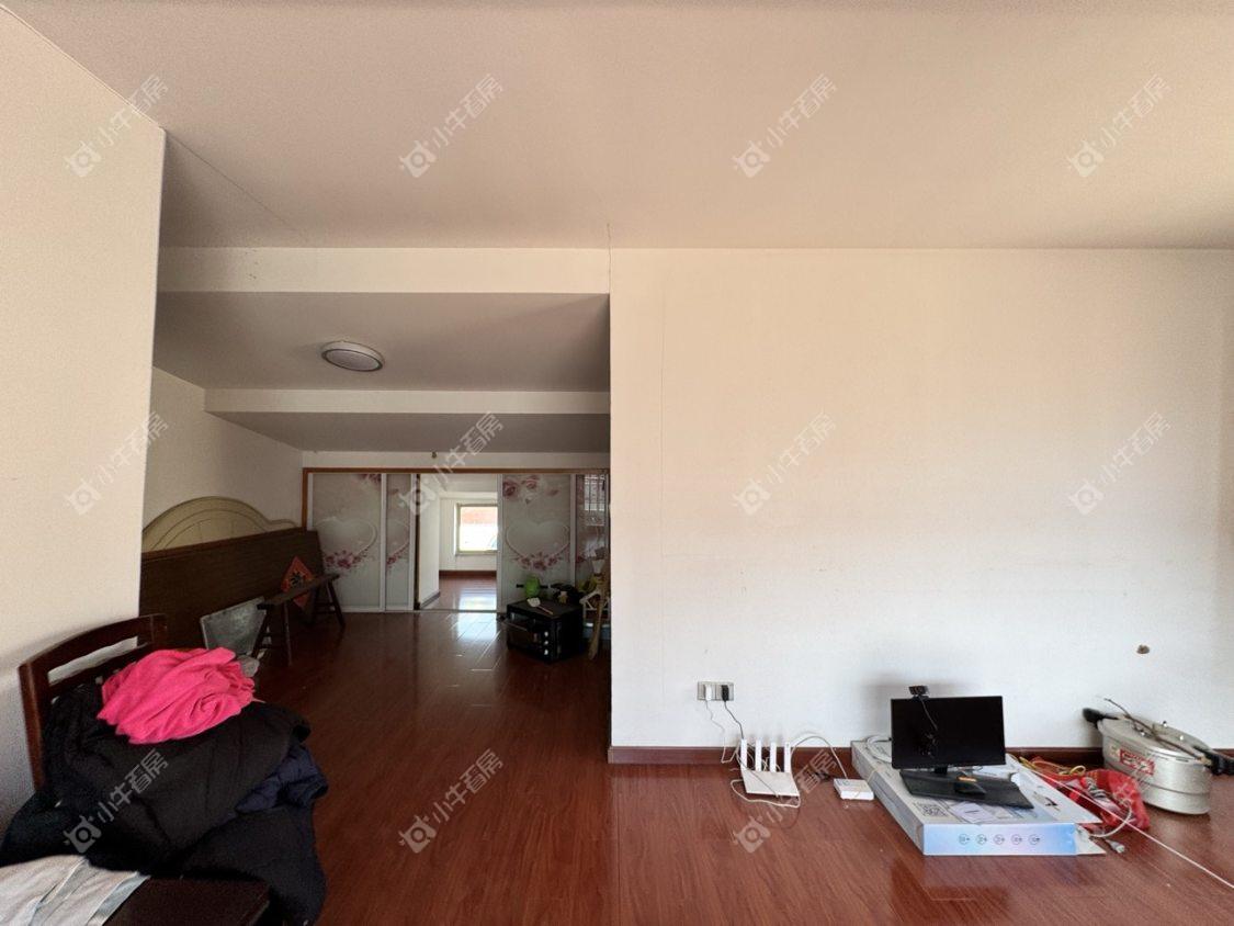 镇江锦湖新村在售二手房源室内图_小牛看房