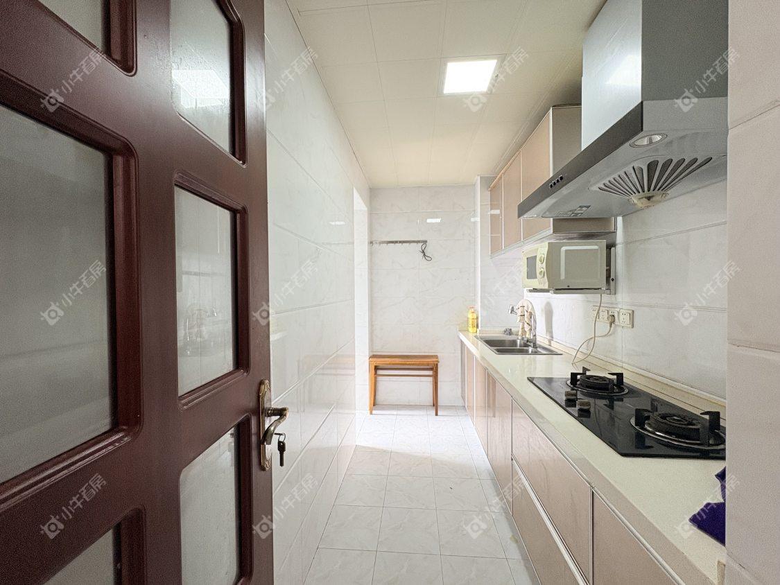 镇江东方盛世在售二手房源室内图_小牛看房