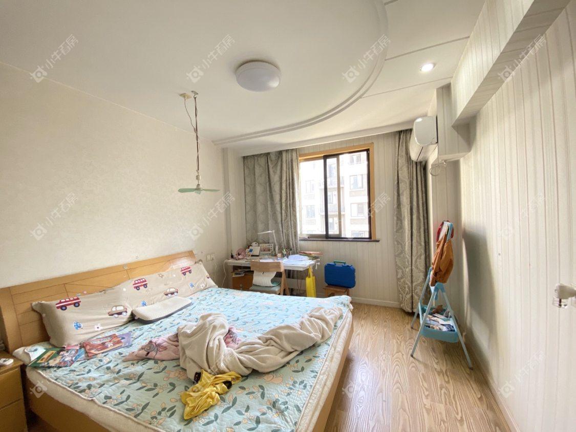 镇江世纪东升在售二手房源室内图_小牛看房