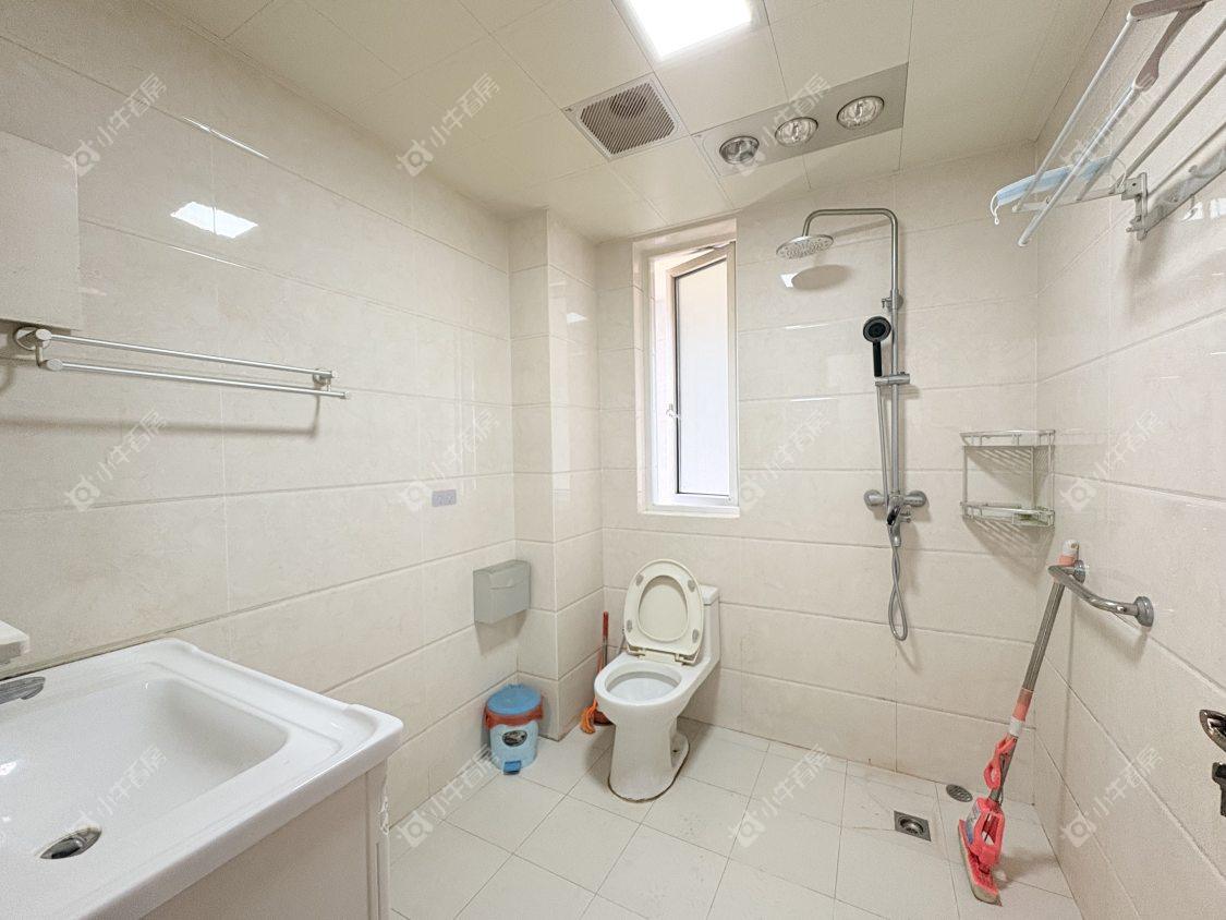 镇江东方盛世在售二手房源室内图_小牛看房