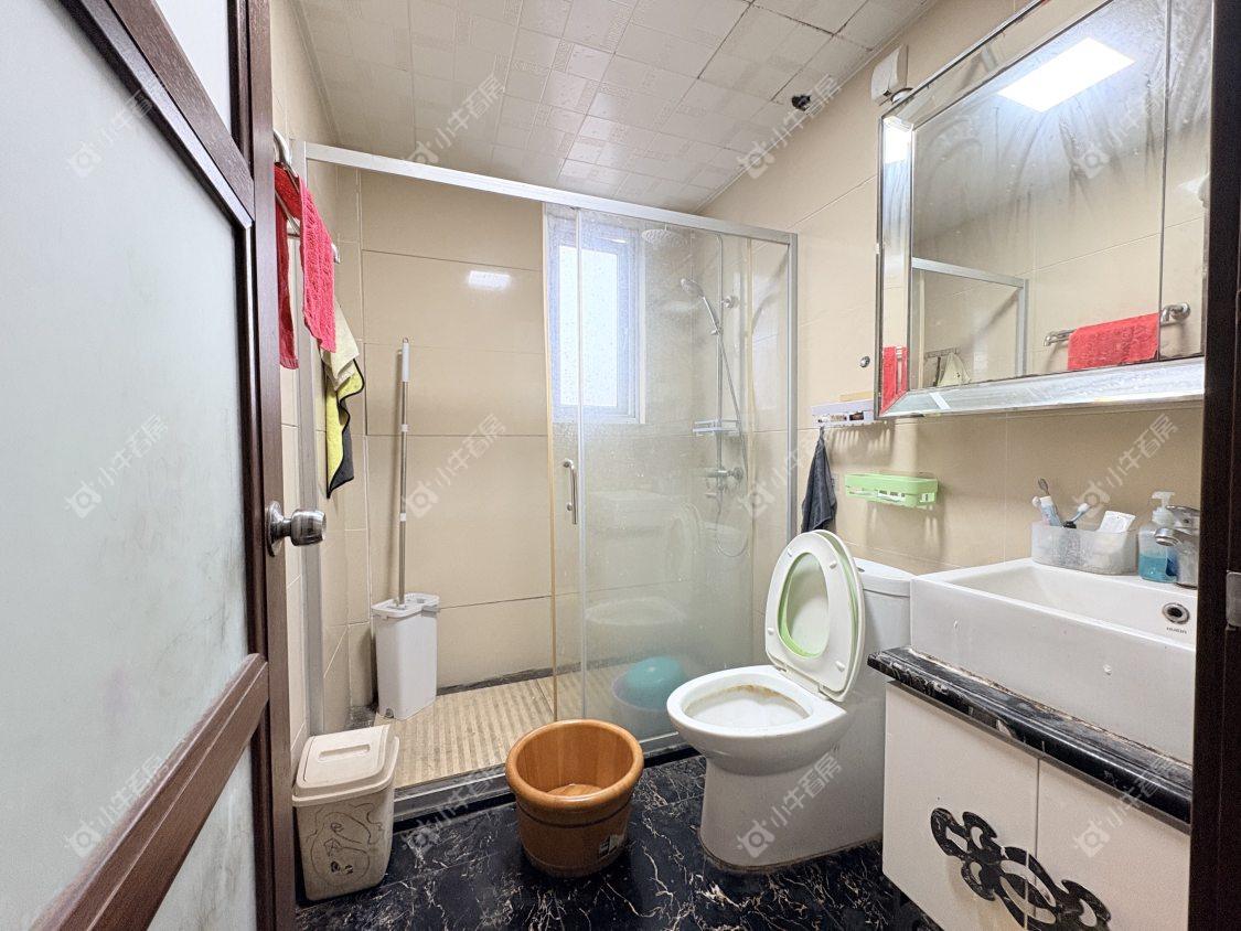 镇江碧桂园在售二手房源室内图_小牛看房