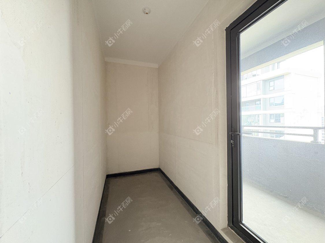 镇江中海时代都会在售二手房源室内图_小牛看房