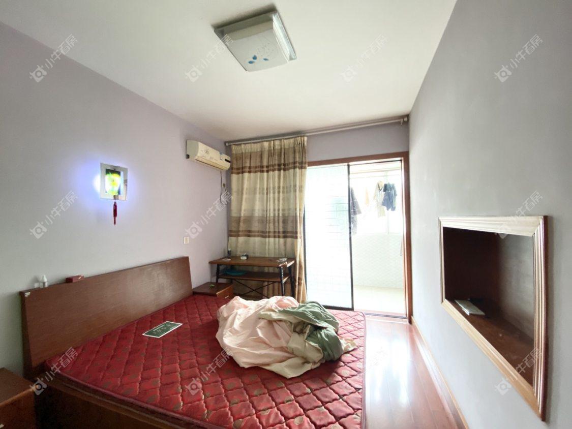 镇江新新家园在售二手房源室内图_小牛看房