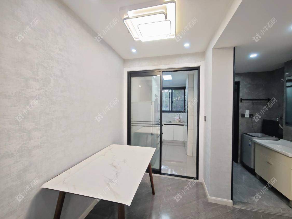 镇江尹公桥商住楼在售二手房源室内图_小牛看房