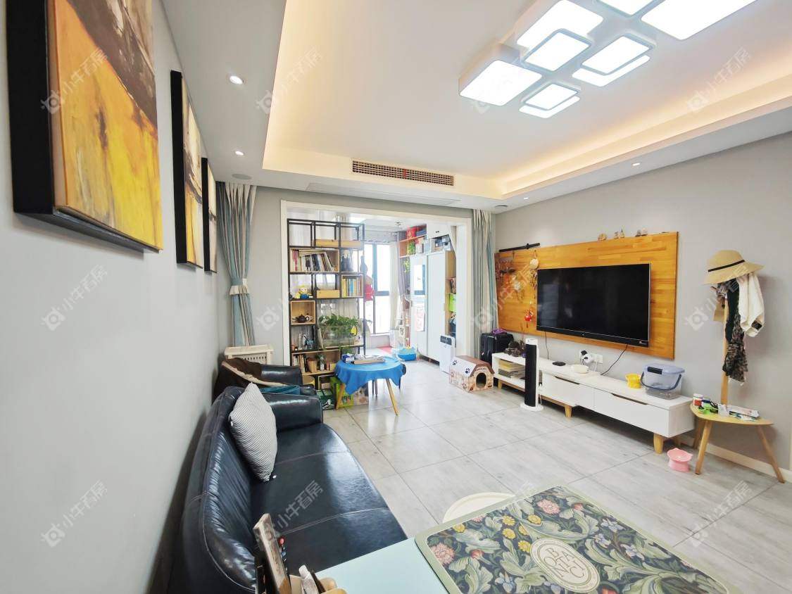 镇江众悦华城在售二手房源室内图_小牛看房