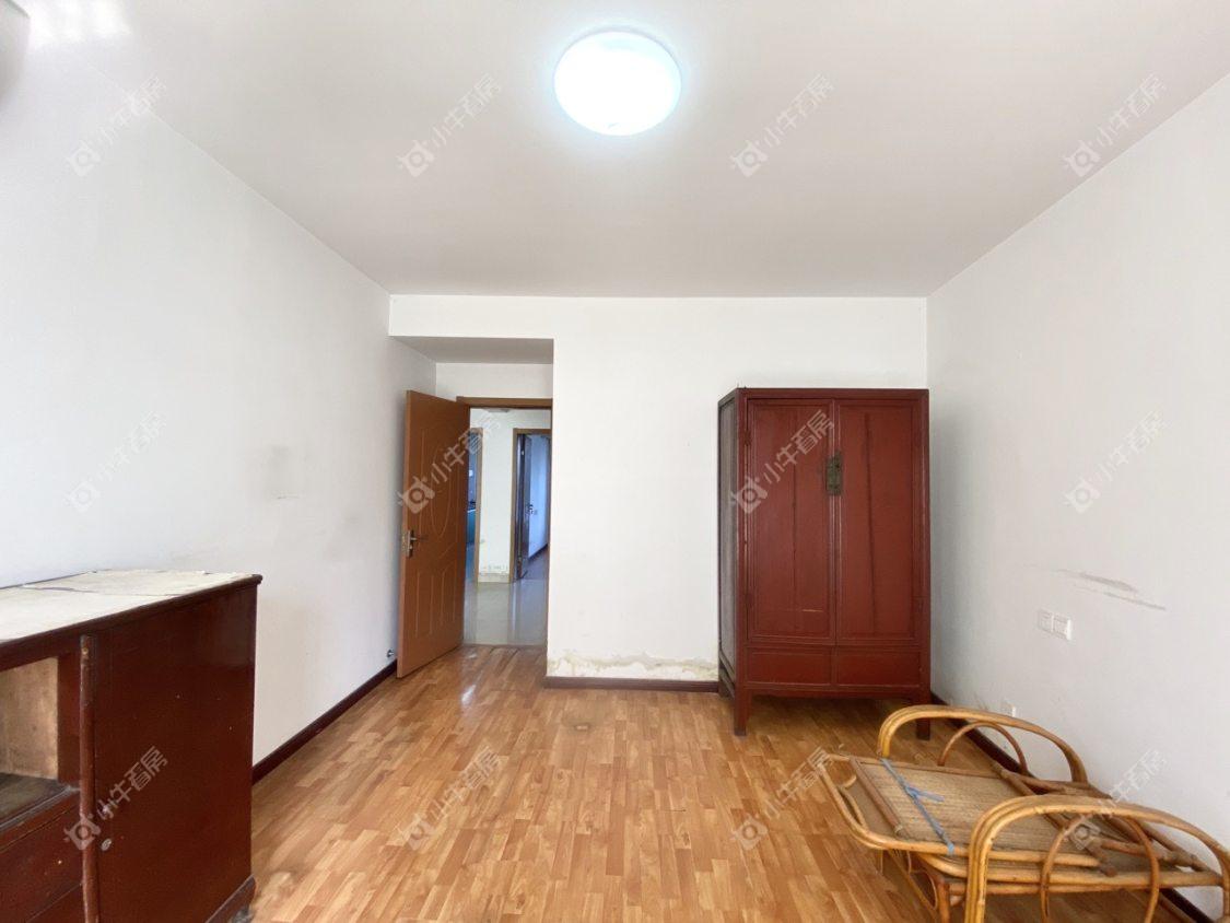 镇江练湖新城在售二手房源室内图_小牛看房