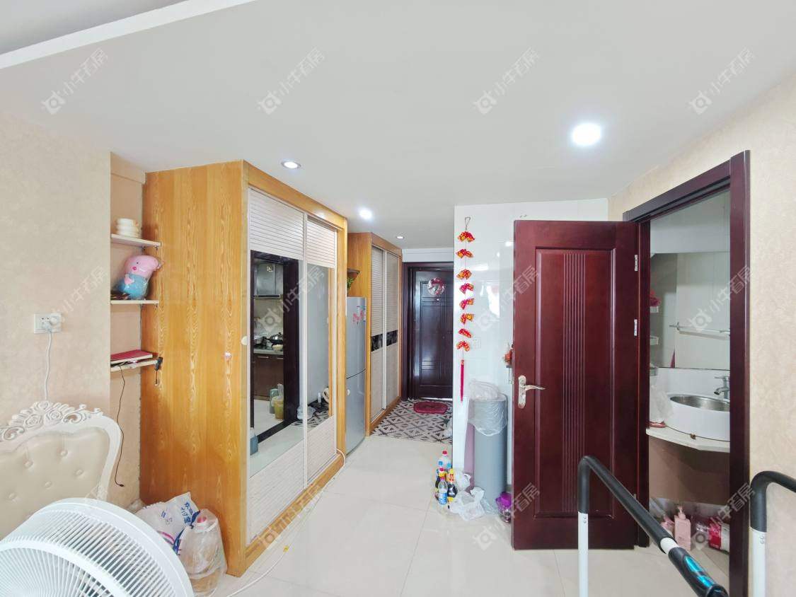 镇江金鼎城市花园在售二手房源室内图_小牛看房