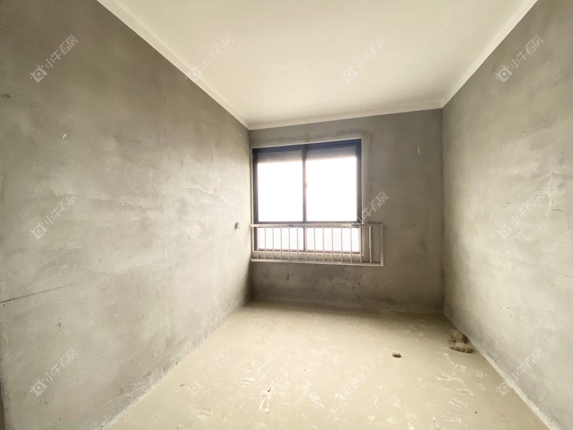 镇江昆仑华府在售二手房源室内图_小牛看房