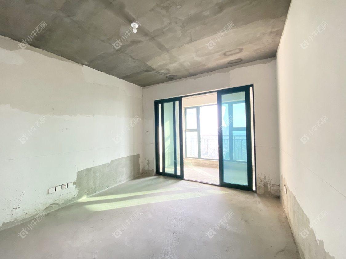 镇江恒大城在售二手房源室内图_小牛看房