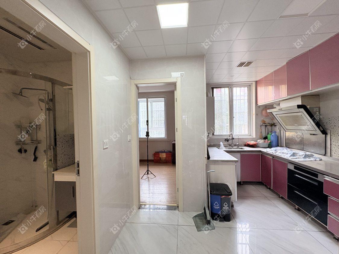 镇江宏云公寓在售二手房源室内图_小牛看房