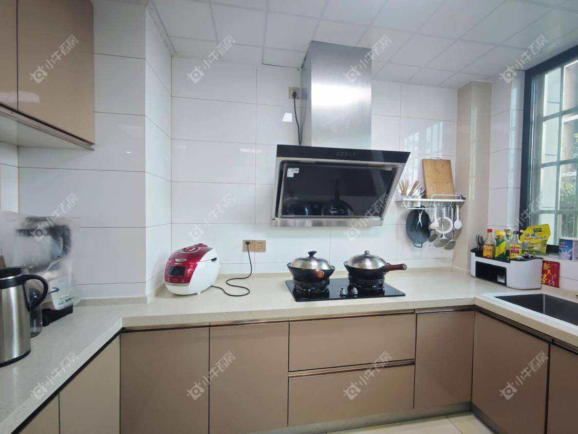 镇江金桥世纪城在售二手房源室内图_小牛看房