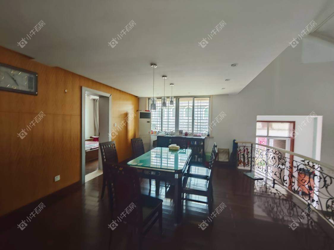 镇江东方花园别墅在售二手房源室内图_小牛看房