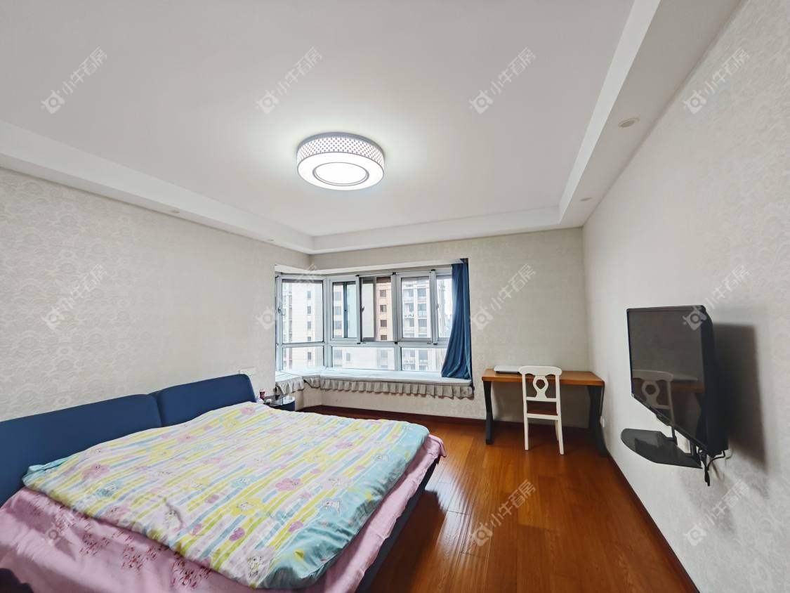 镇江碧桂园在售二手房源室内图_小牛看房