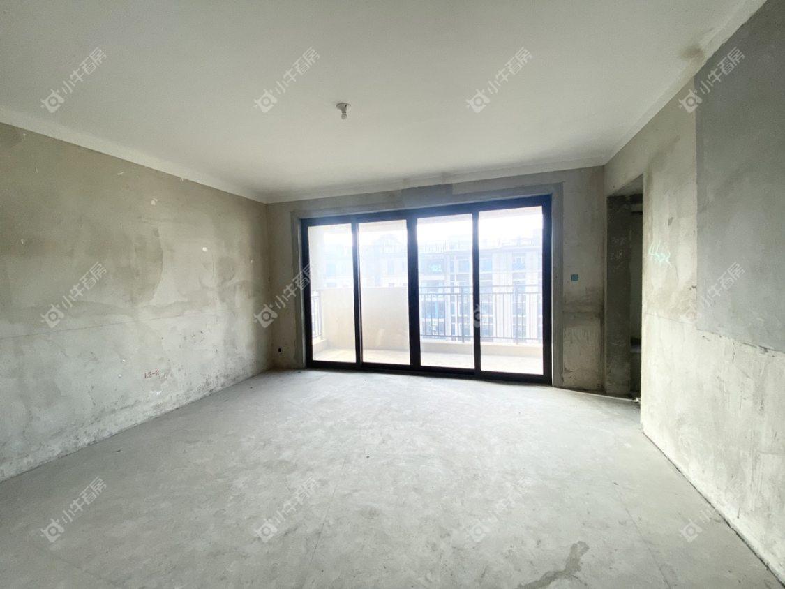 镇江碧桂园樾府在售二手房源室内图_小牛看房