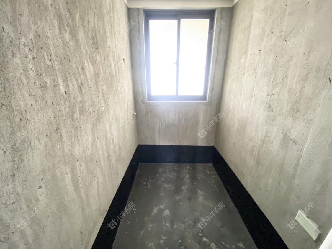 镇江凤凰郡在售二手房源室内图_小牛看房