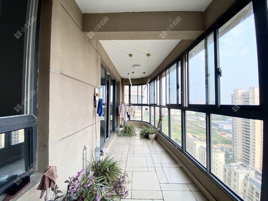 镇江碧桂园在售二手房源室内图_小牛看房