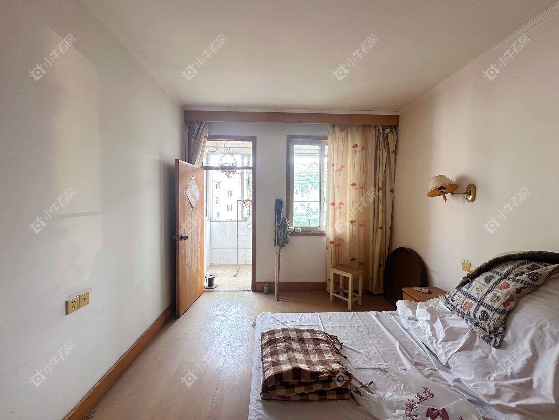 镇江东方苑在售二手房源室内图_小牛看房