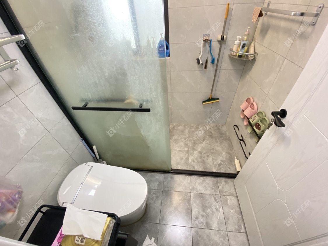 镇江凤凰郡在售二手房源室内图_小牛看房