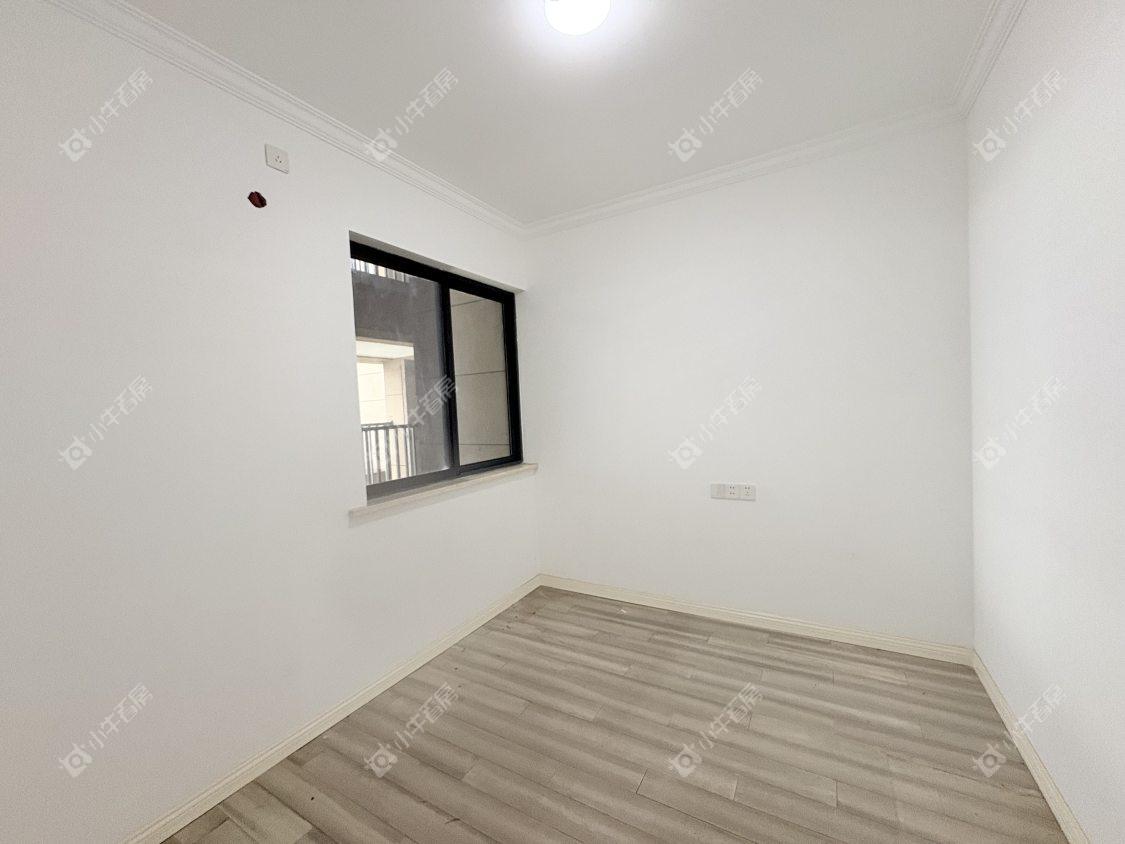 镇江荣城国际一期在售二手房源室内图_小牛看房