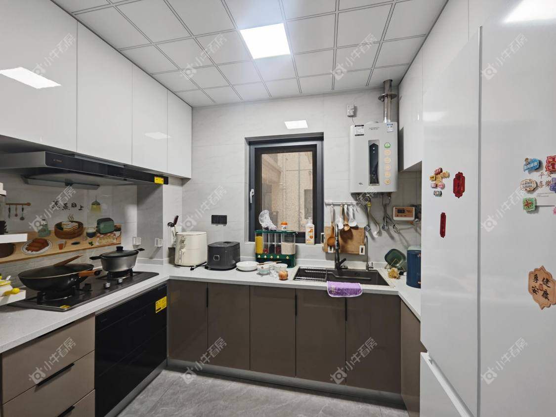 镇江恒大名都二三期在售二手房源室内图_小牛看房