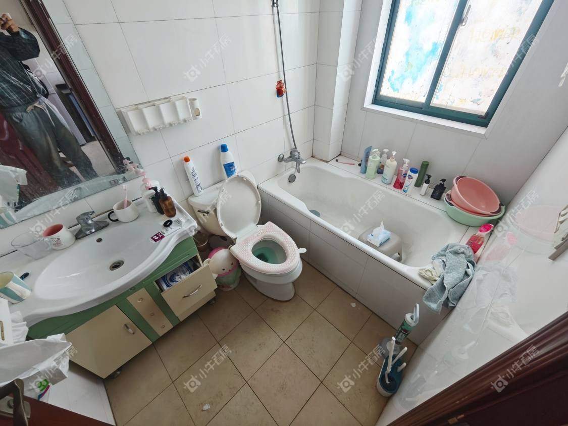 镇江天福花园在售二手房源室内图_小牛看房