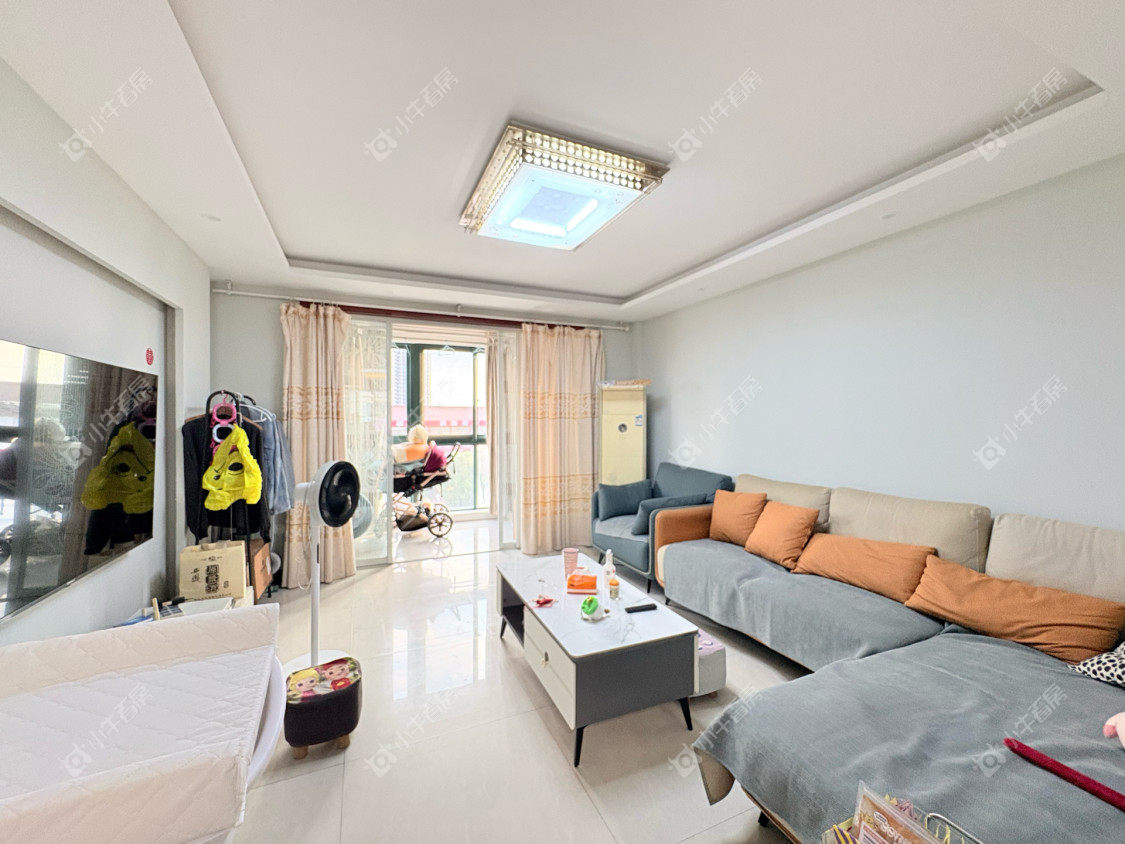 镇江欧洲城在售二手房源室内图_小牛看房