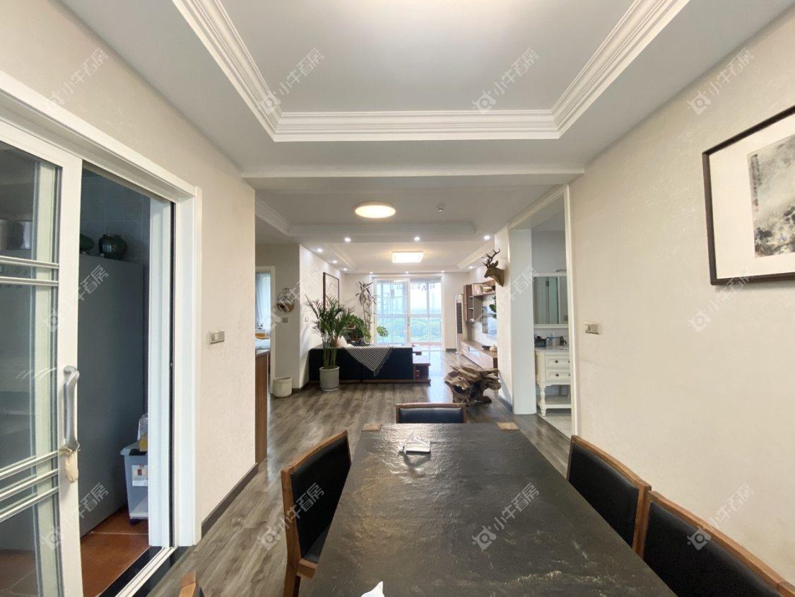 镇江迈村新城在售二手房源室内图_小牛看房