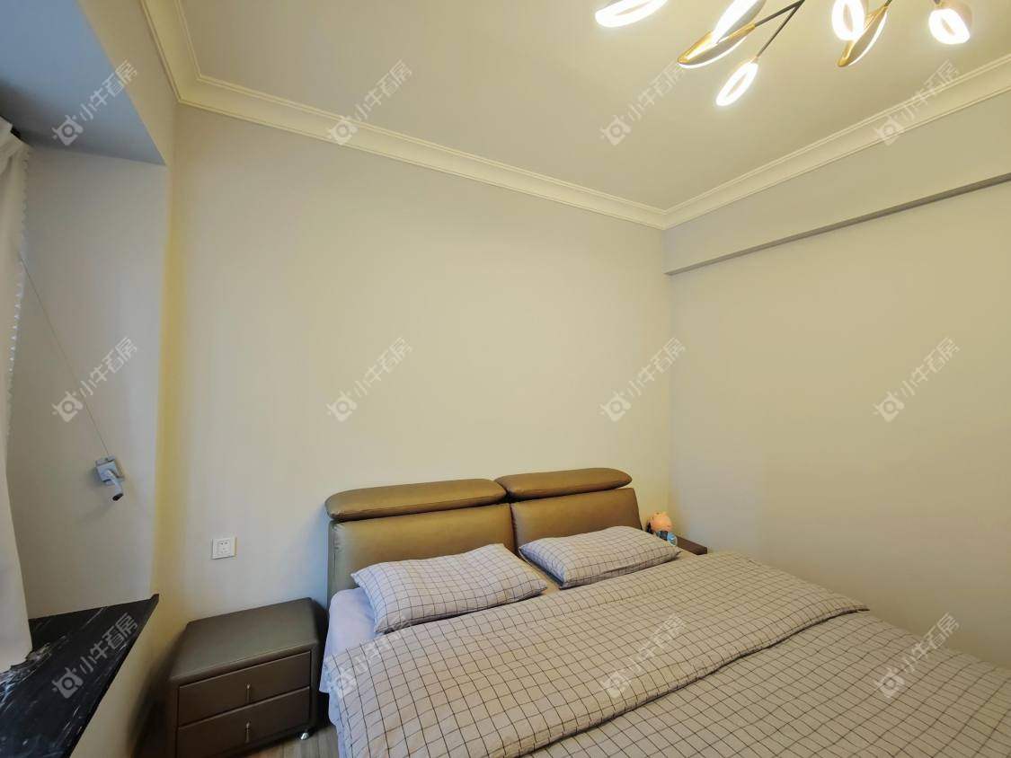 镇江碧桂园在售二手房源室内图_小牛看房