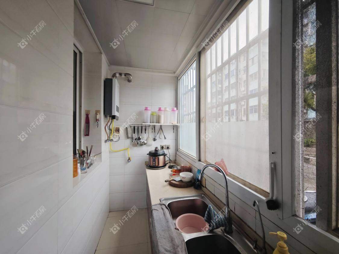 镇江龙凤山庄在售二手房源室内图_小牛看房