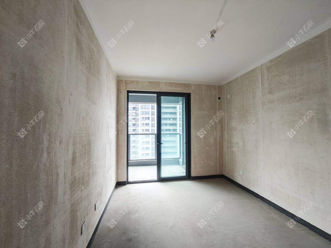 镇江金茂国际社区在售二手房源室内图_小牛看房