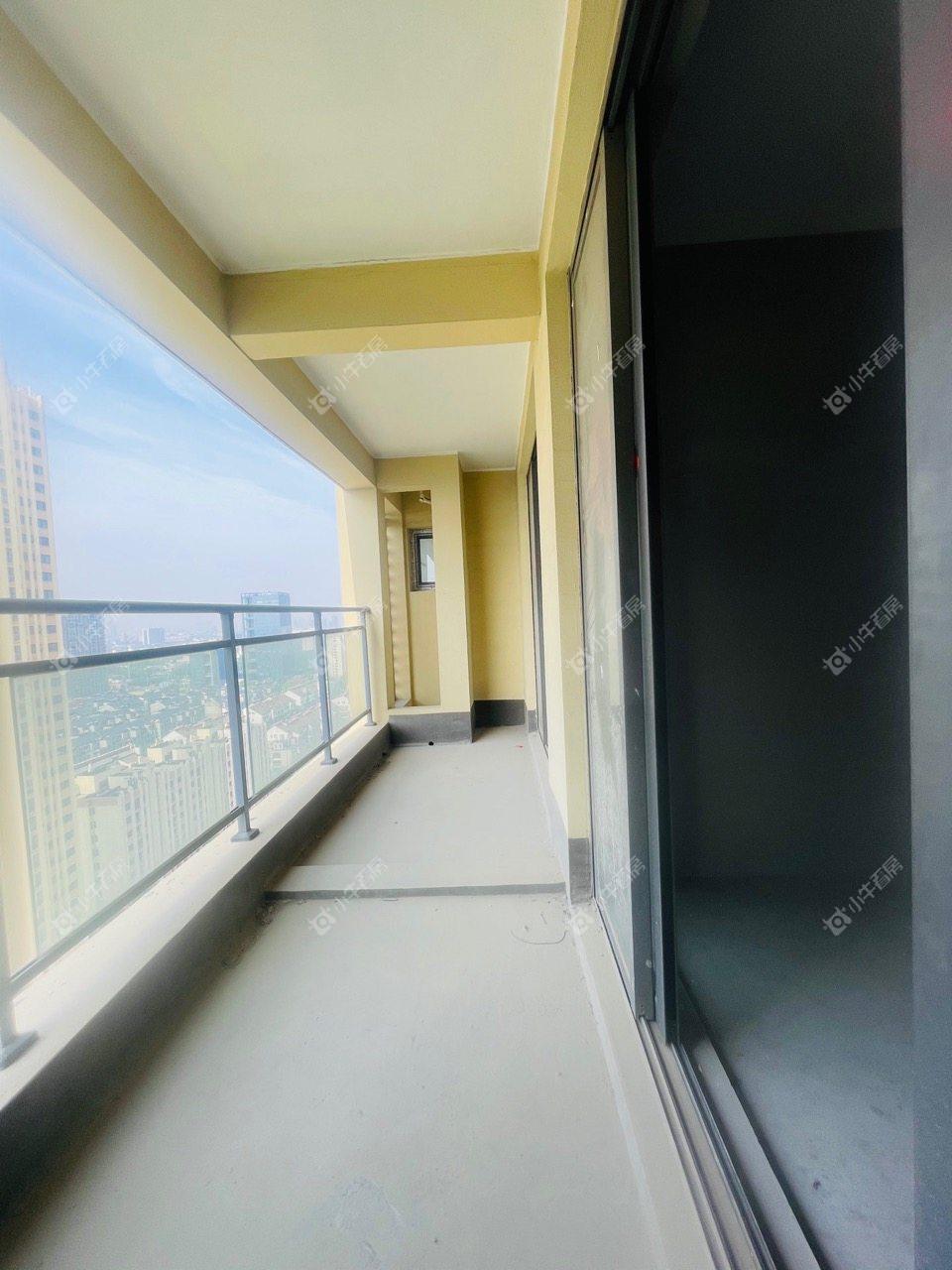 镇江翡翠林花园（天福花园）在售二手房源室内图_小牛看房