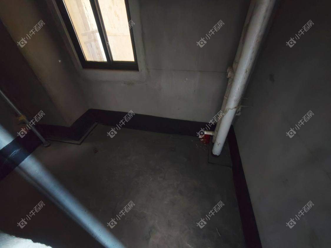 镇江昆仑华府在售二手房源室内图_小牛看房