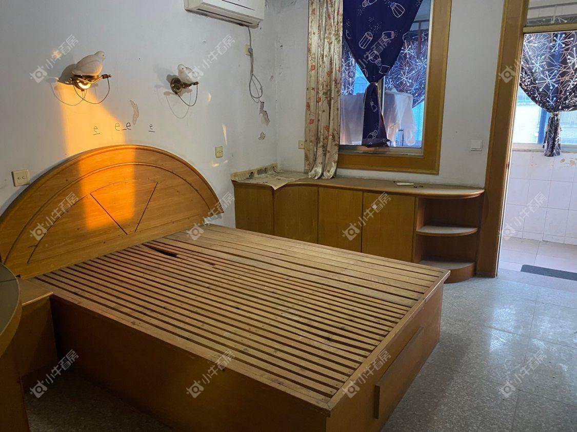 镇江无线电厂宿舍在售二手房源室内图_小牛看房