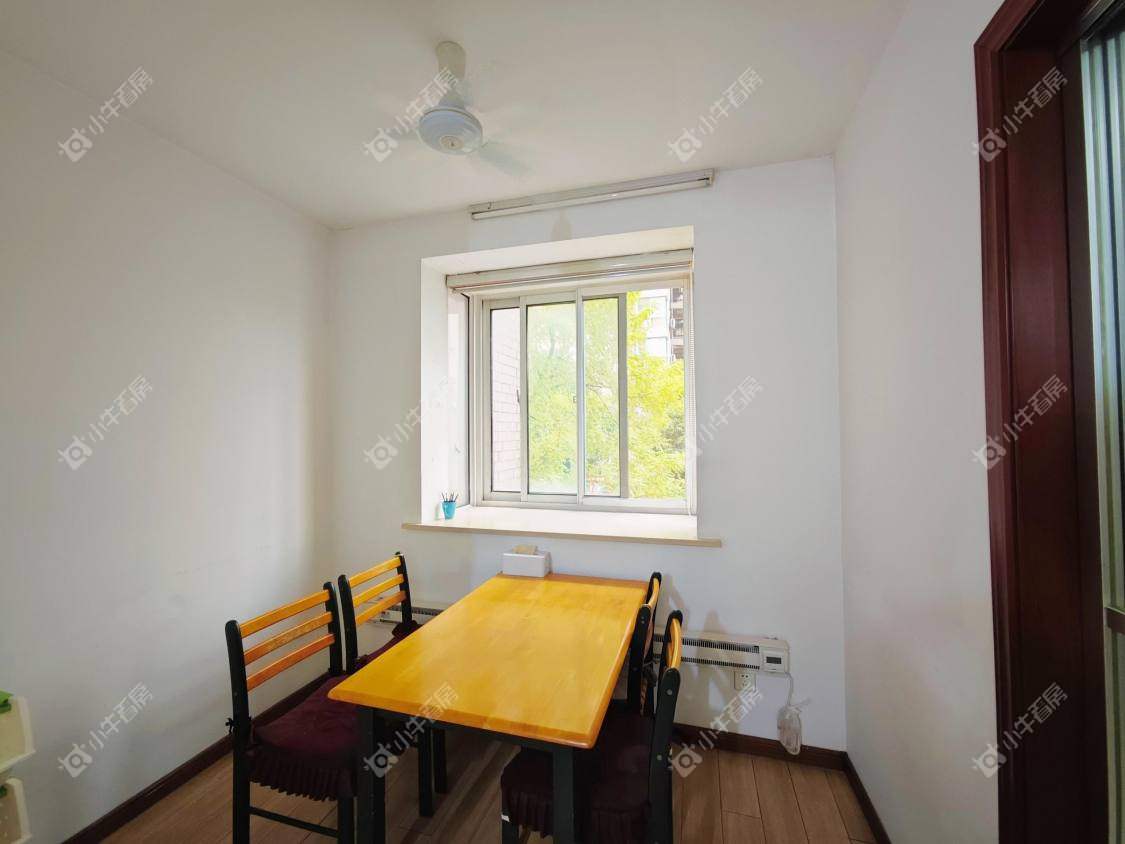 镇江城市绿洲在售二手房源室内图_小牛看房