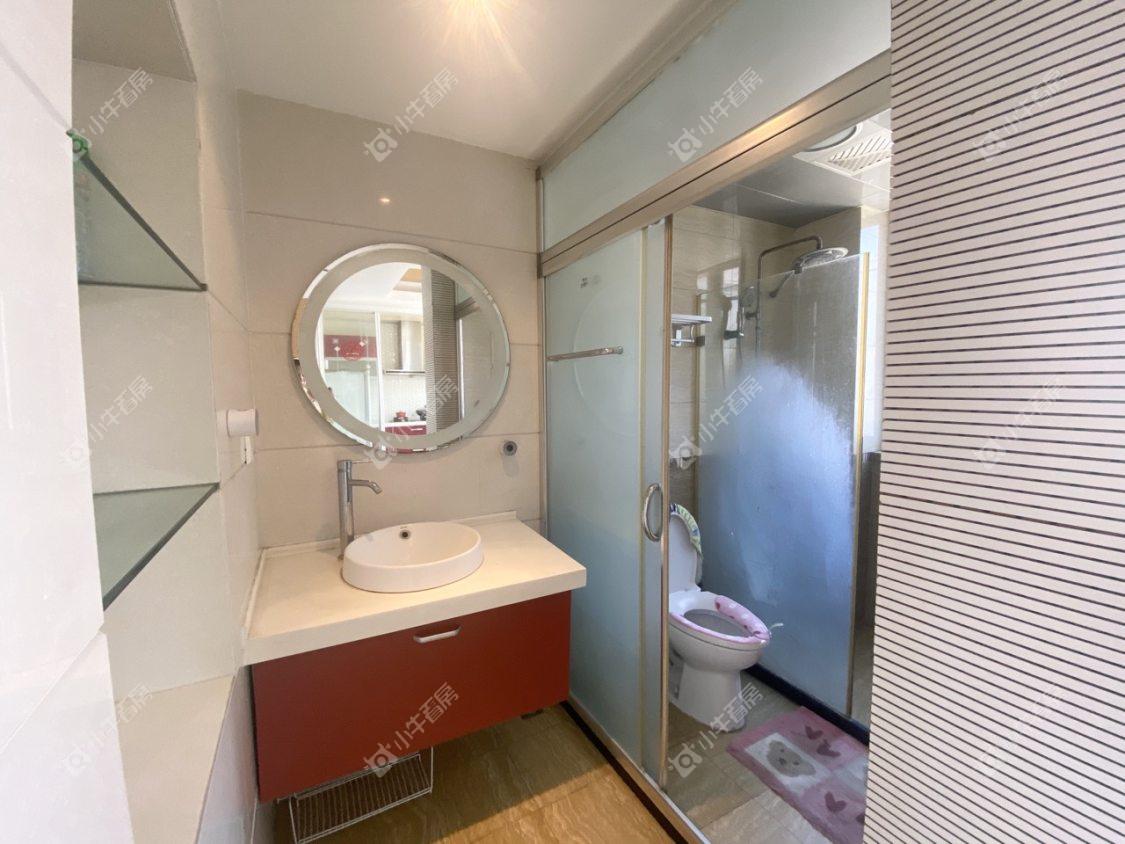 镇江欧洲城在售二手房源室内图_小牛看房