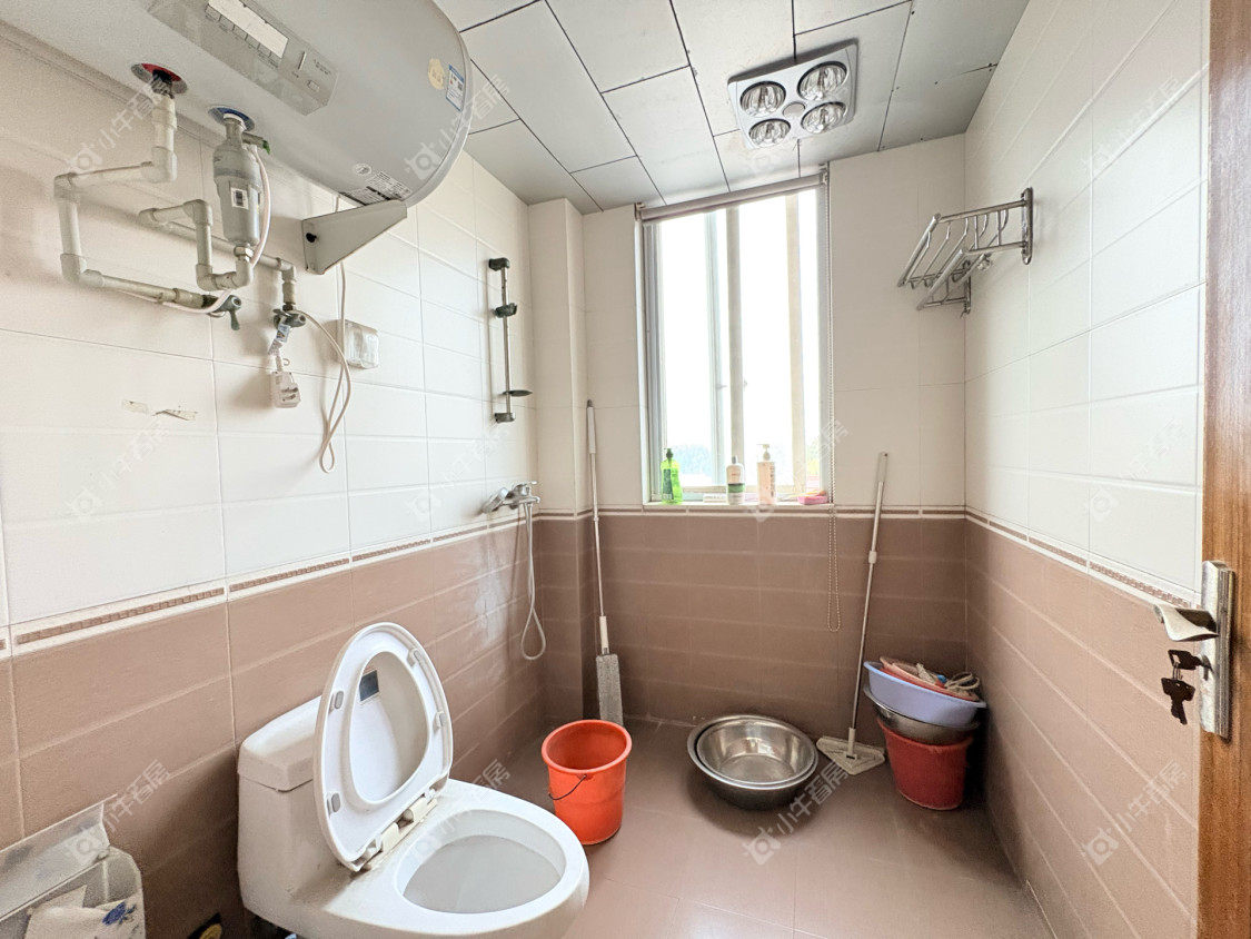 镇江华云公寓在售二手房源室内图_小牛看房