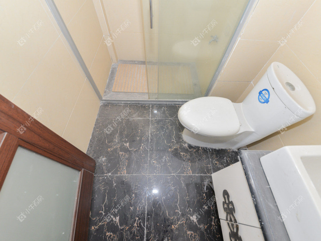 镇江碧桂园在售二手房源室内图_小牛看房