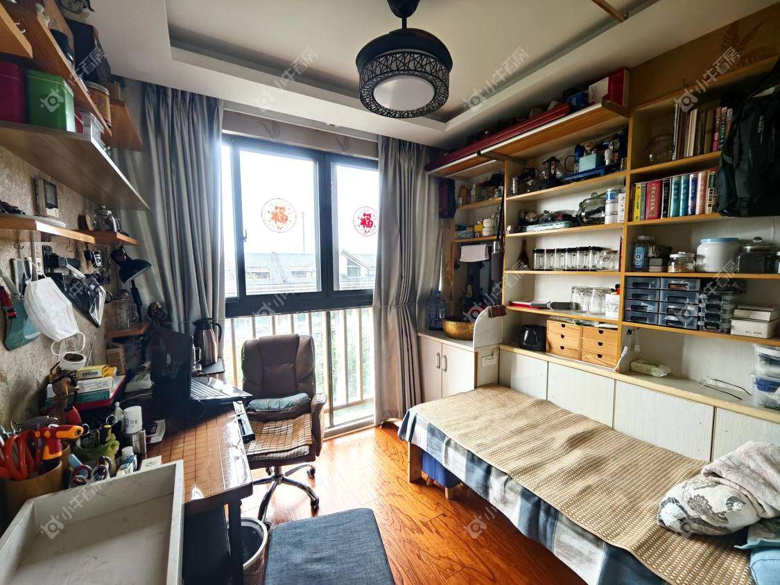 镇江世纪豪都在售二手房源室内图_小牛看房