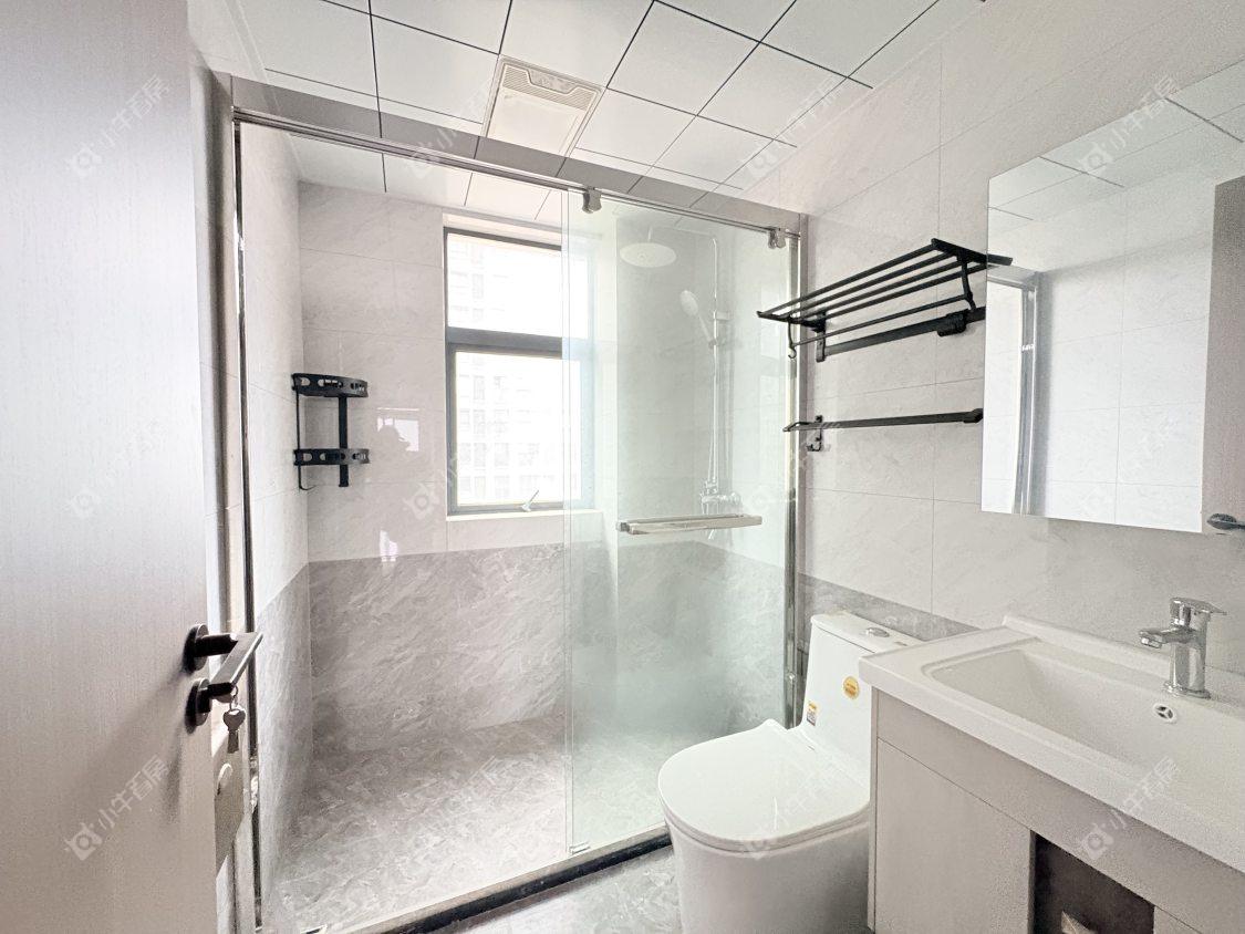 镇江荣城国际一期在售二手房源室内图_小牛看房