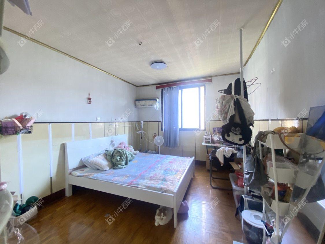 镇江华南新村在售二手房源室内图_小牛看房