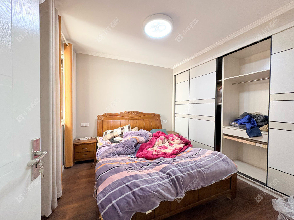 镇江汇金天地在售二手房源室内图_小牛看房